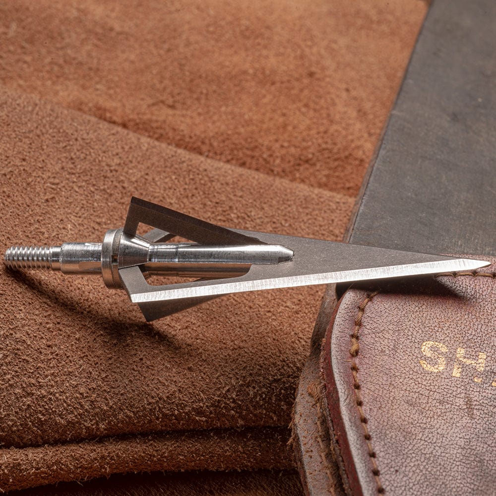 Most Accurate Fixed Blade Broadheads.  Steel Force Premium 125 Grain 1.1875-inch Cut 4-Blade