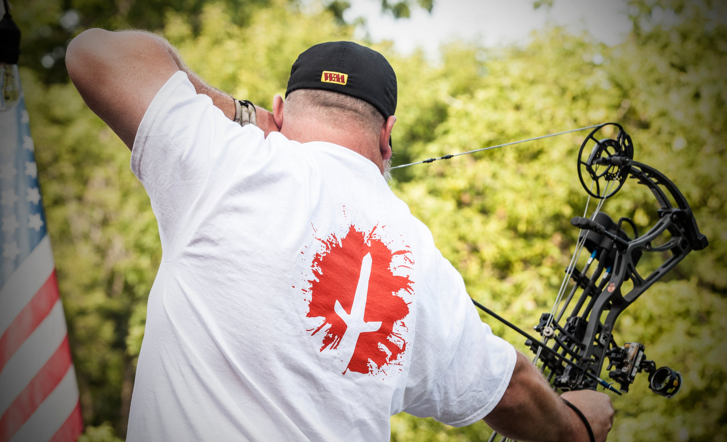 Swhacker Broadheads White T-Shirt